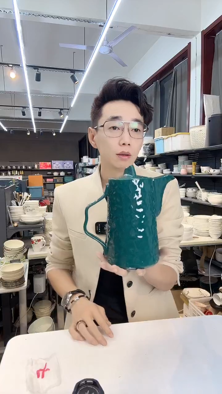 【闪购商品】祖母绿凉水壶