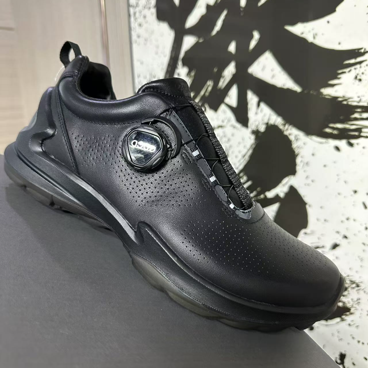 头层牛皮低帮休闲鞋男真皮旋转扣男鞋时尚百搭商务休闲