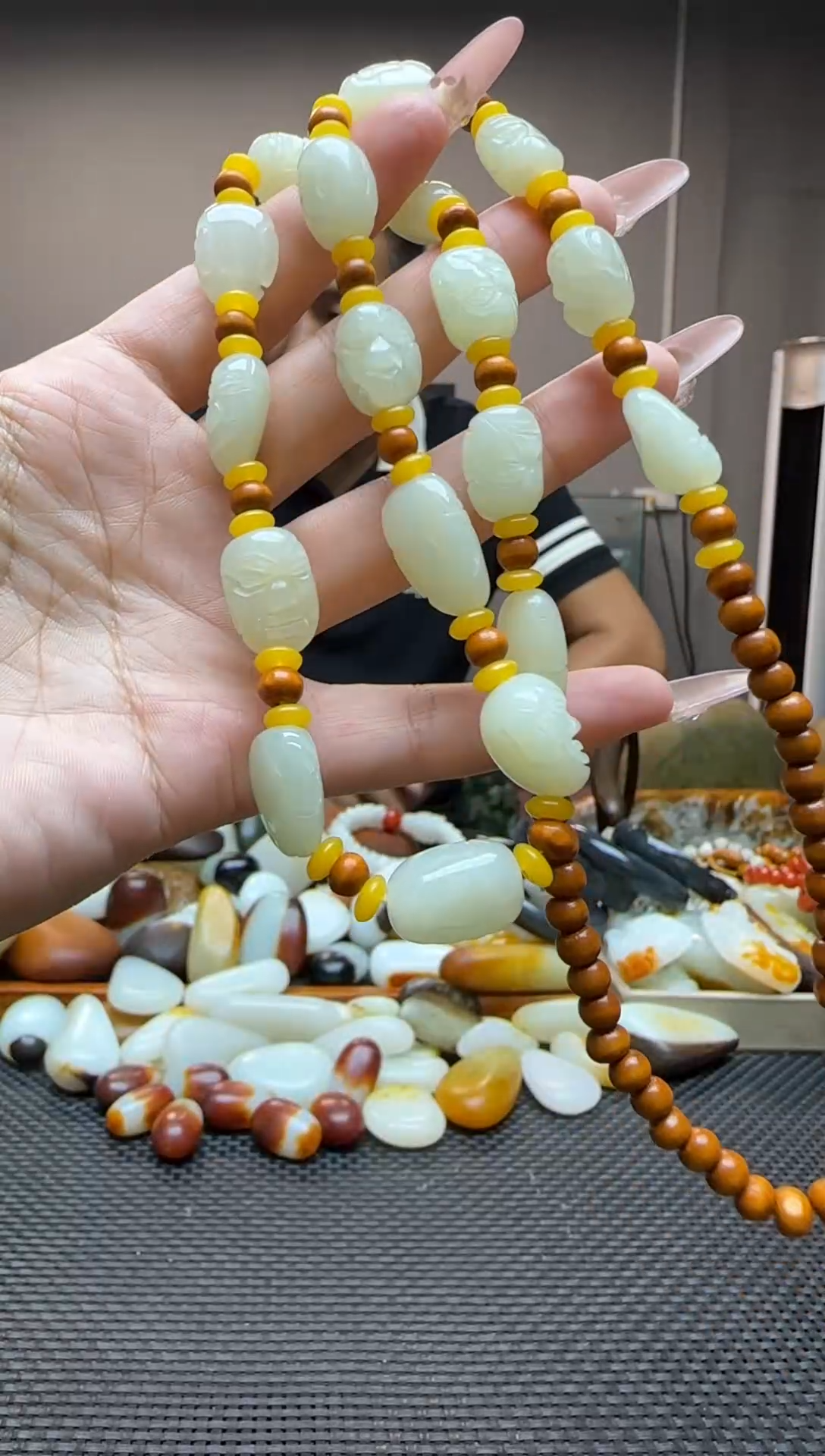 和田玉未镶嵌颈饰5