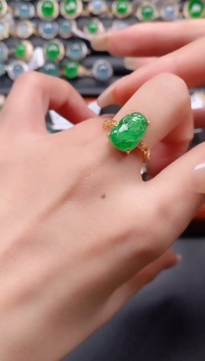 银S925镶嵌戒指翡翠1111