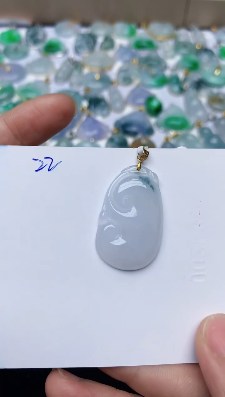 【闪购商品】翡翠颈饰18K金镶嵌天然翡翠A货   