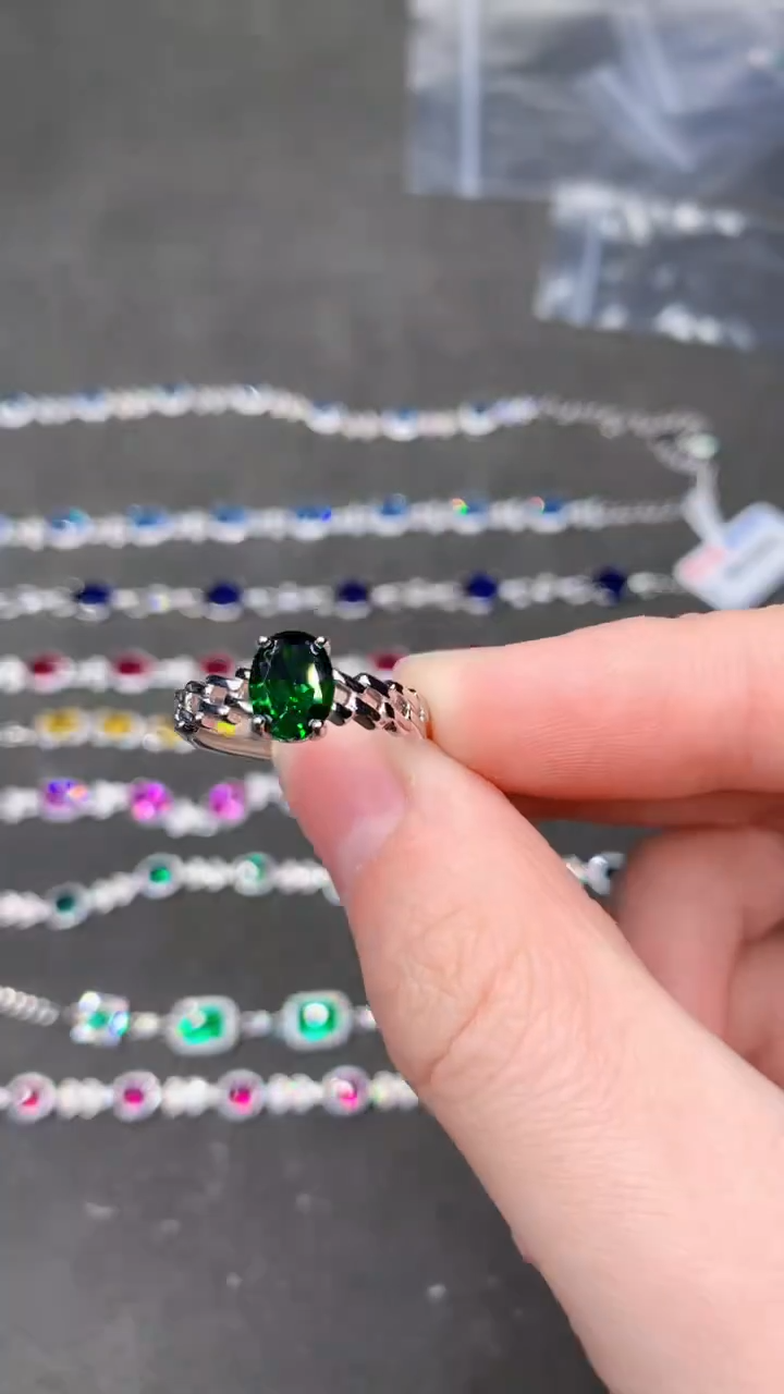 【闪购商品】透辉石戒指银S925镶嵌.......