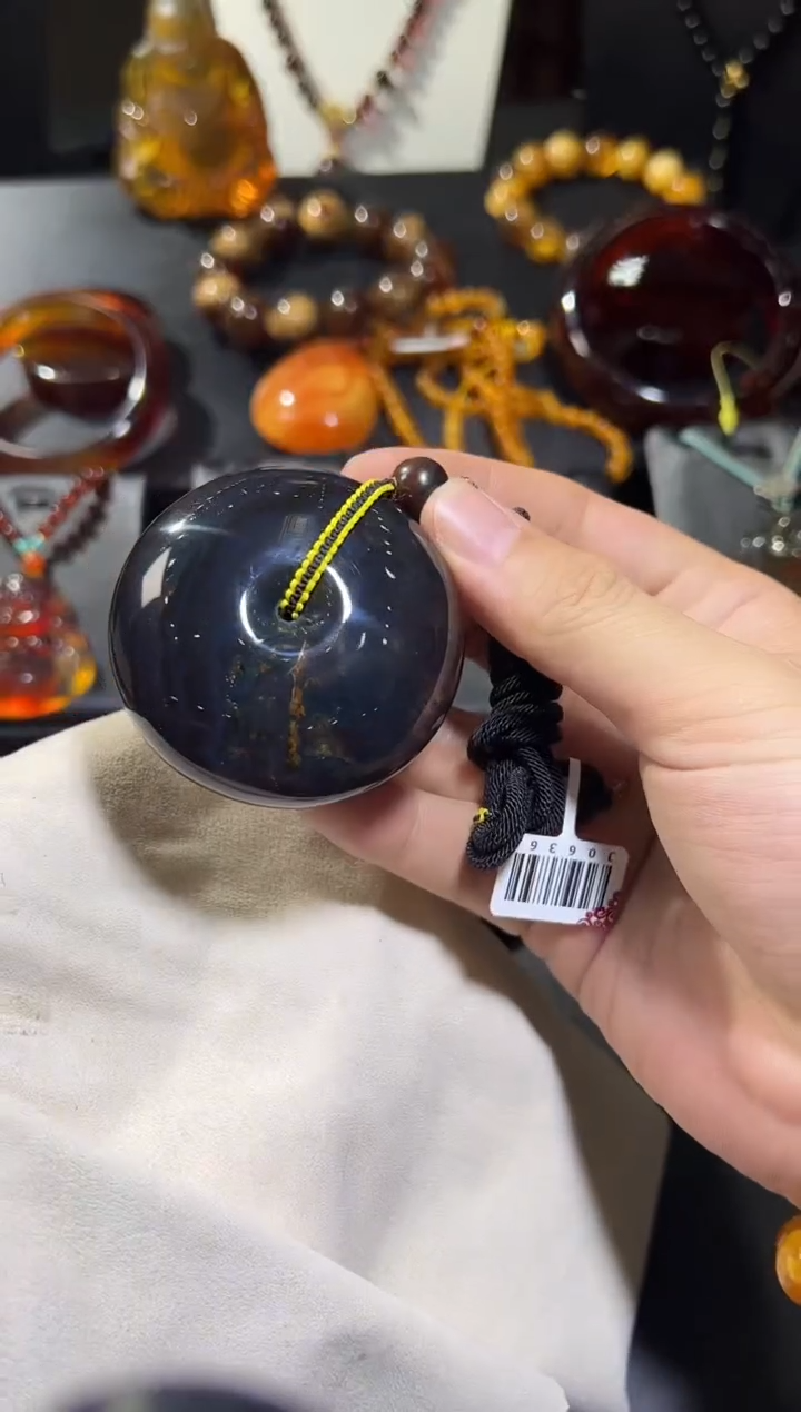 【闪购商品】琥珀颈饰未镶嵌28