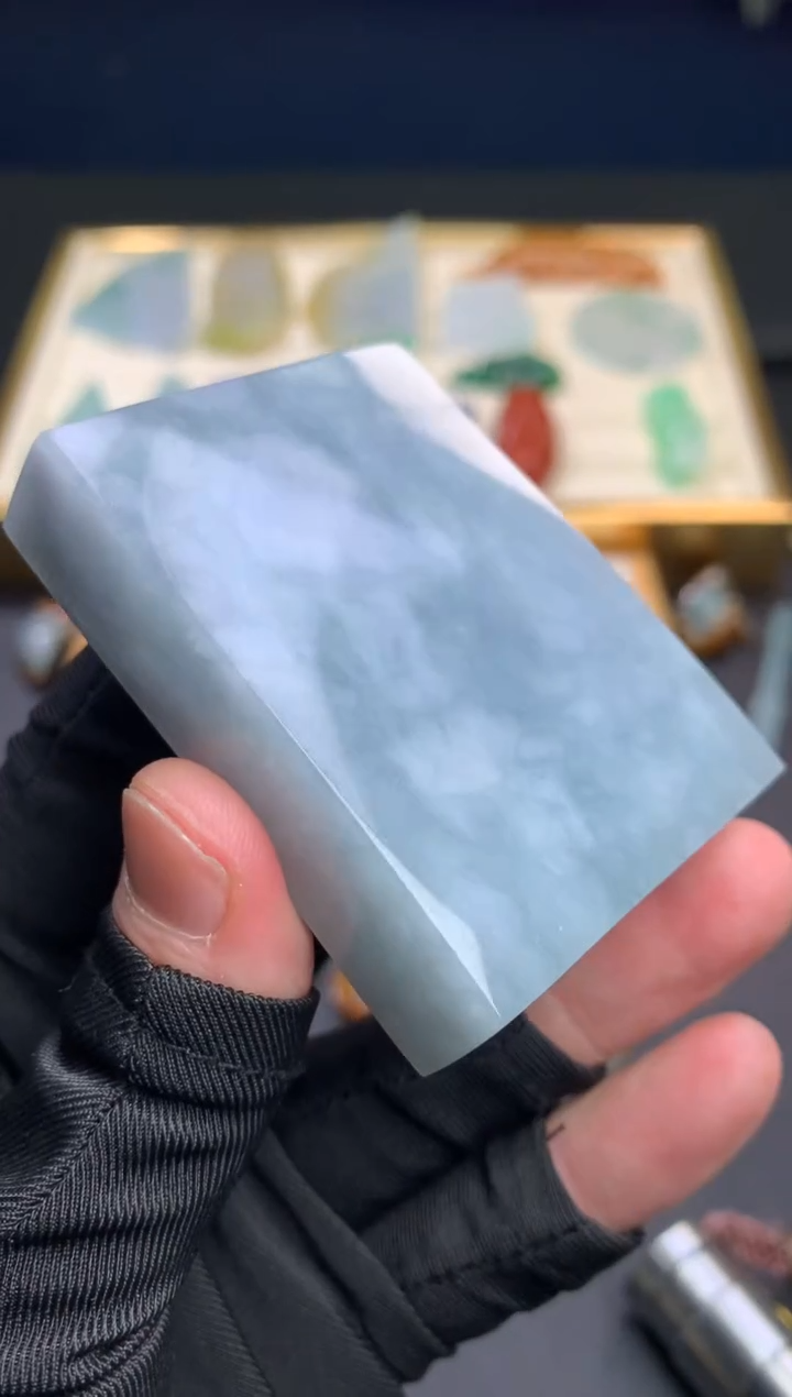 【闪购商品】定制翡翠未镶嵌           