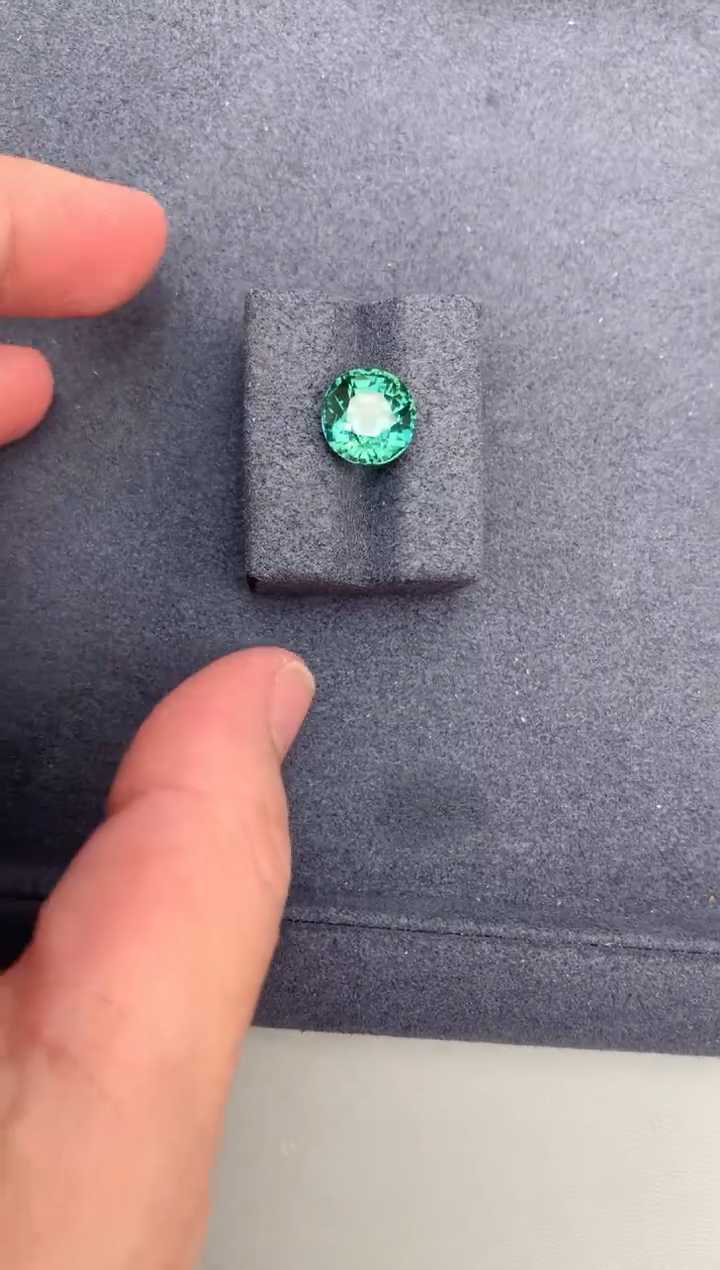 【闪购商品】碧玺裸石未镶嵌4.3ct绿碧玺