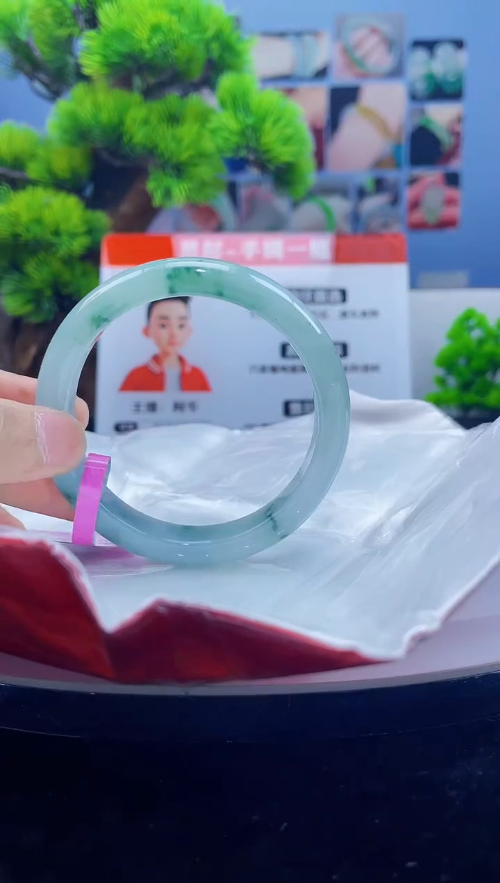 翡翠未镶嵌手镯手镯6