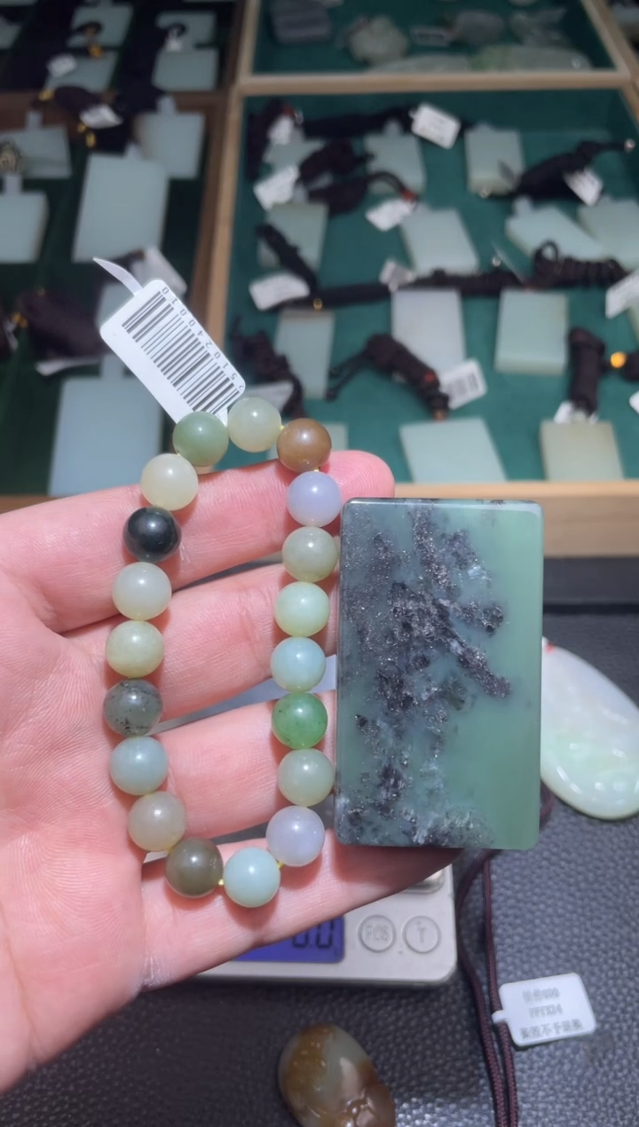 未镶嵌和田玉挂件y****2挂件