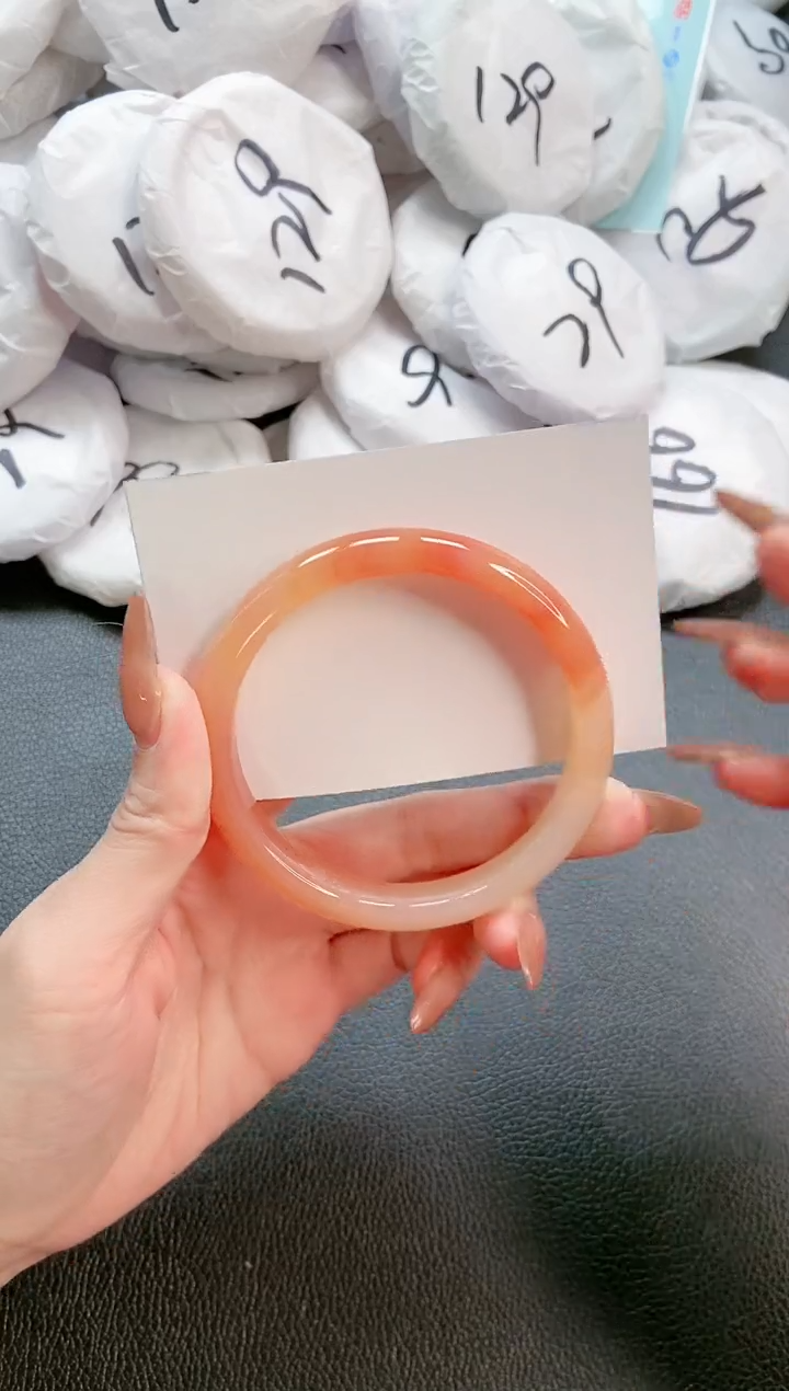 【闪购商品】石英质玉手镯未镶嵌 15L87-60