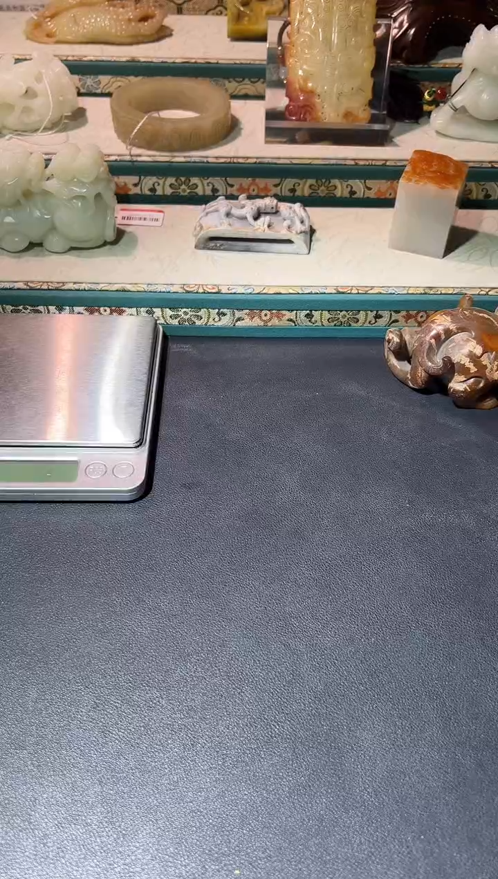 铜古**云111111111111111