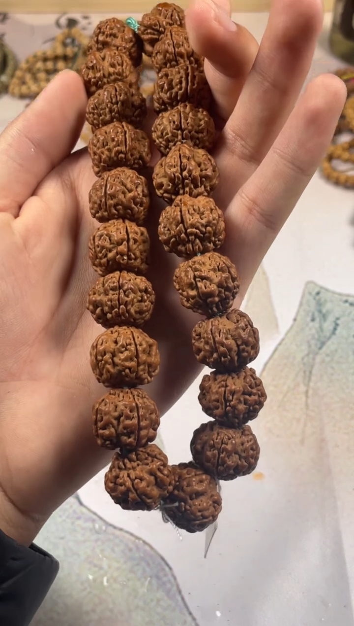 【闪购商品】金刚菩提手串385帝王花