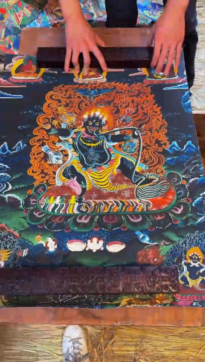 装裱画精品手绘唐卡链接--A168普巴金刚