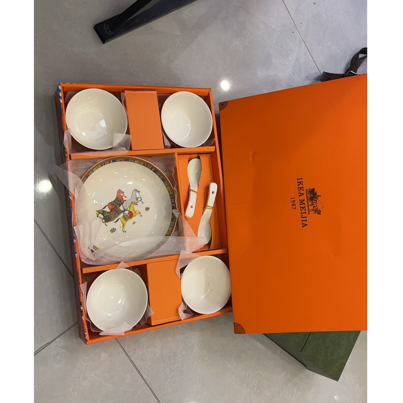 【粉丝专属】爱马仕餐具