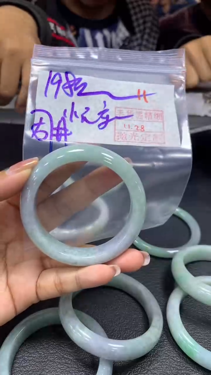 未镶嵌定制翡翠小*宝毛货需精细抛光+拍一发一+11