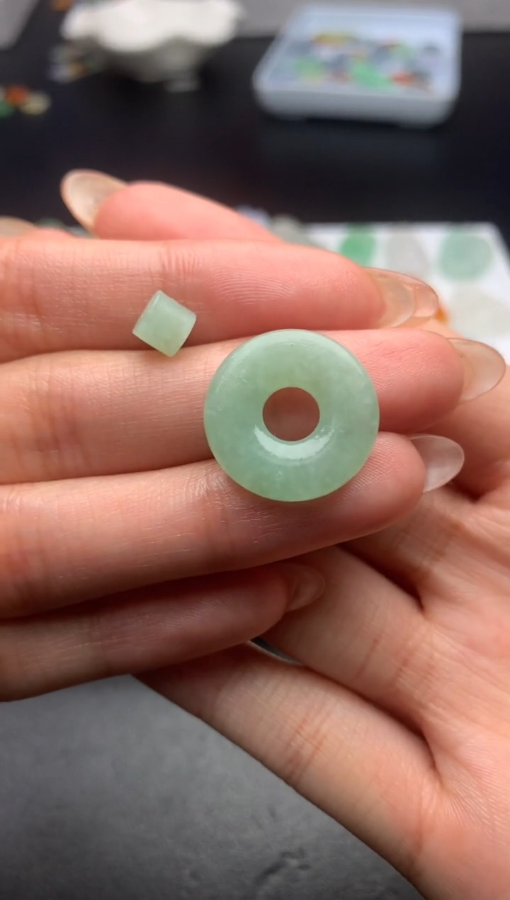 【闪购商品】定制翡翠未镶嵌毛货