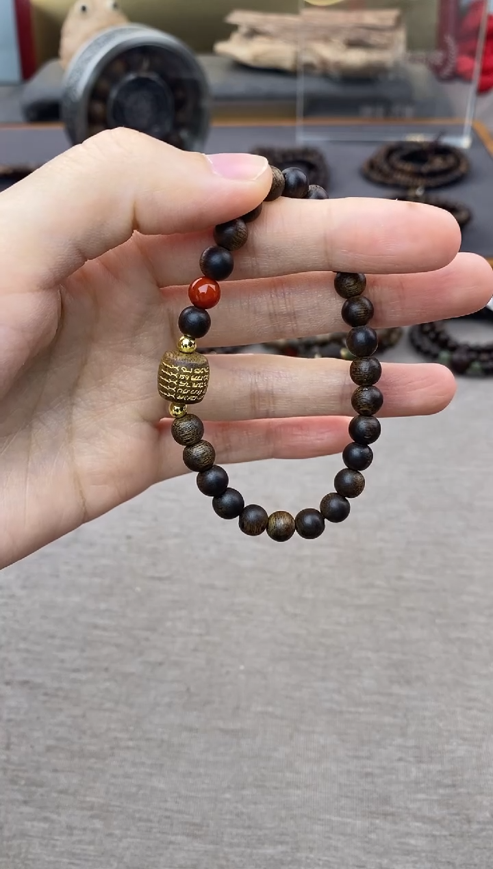 【闪购商品】沉香手串富森红土0.6+五条+配饰沉水单圈