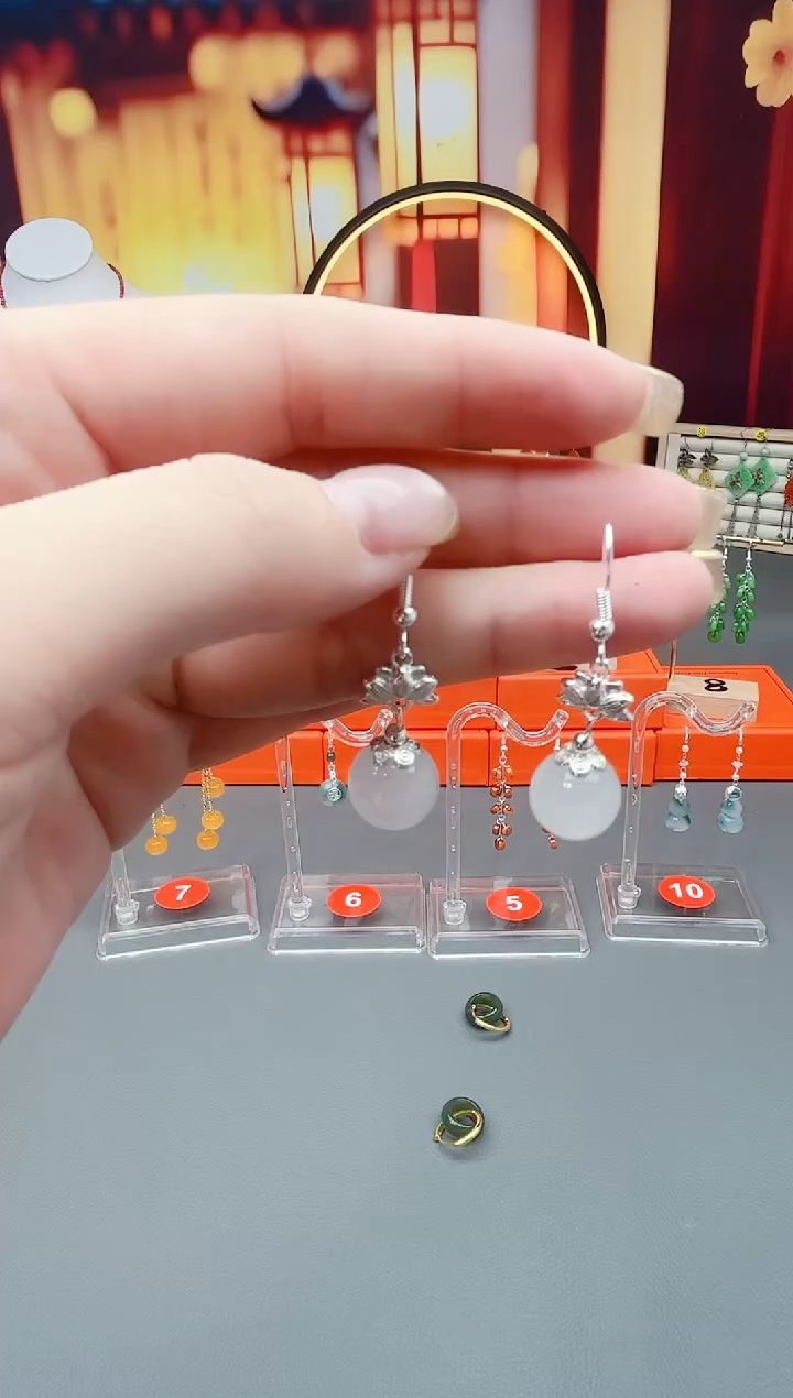 未镶嵌耳饰水晶116