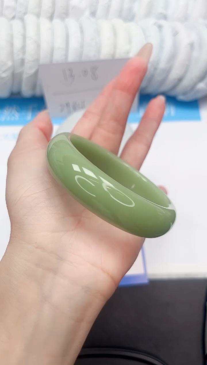 手饰石英质玉未镶嵌15-57PG