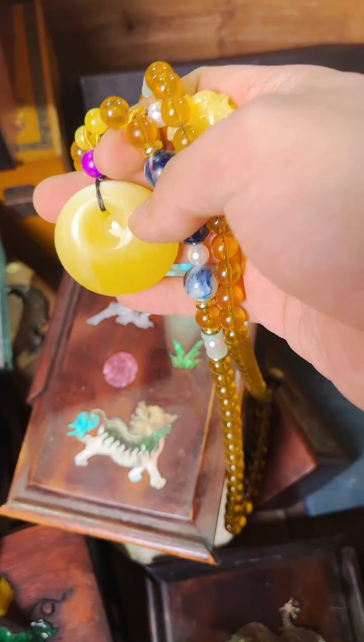 【闪购商品】蜜蜡颈饰未镶嵌硕弟弟精品精选链接95