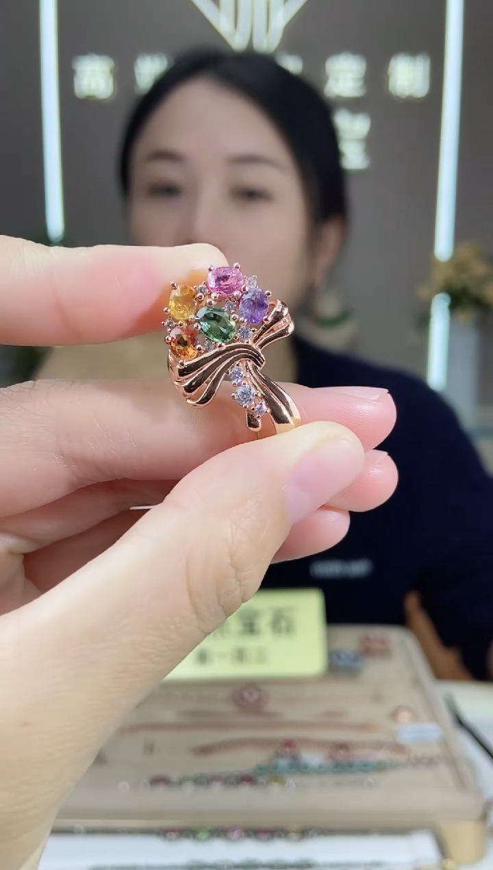 【闪购商品】彩色蓝宝石胸针银S925镶嵌胸针