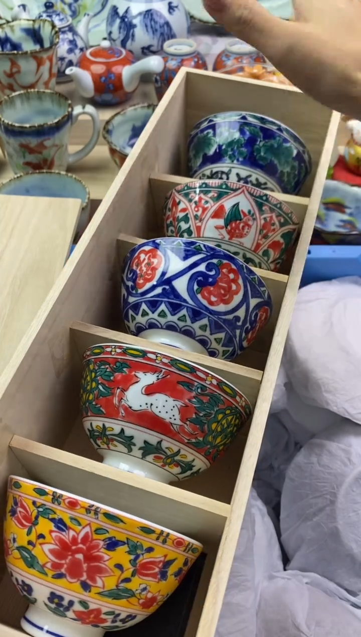 【闪购商品】瓷片隆莲瓷器欢迎大家