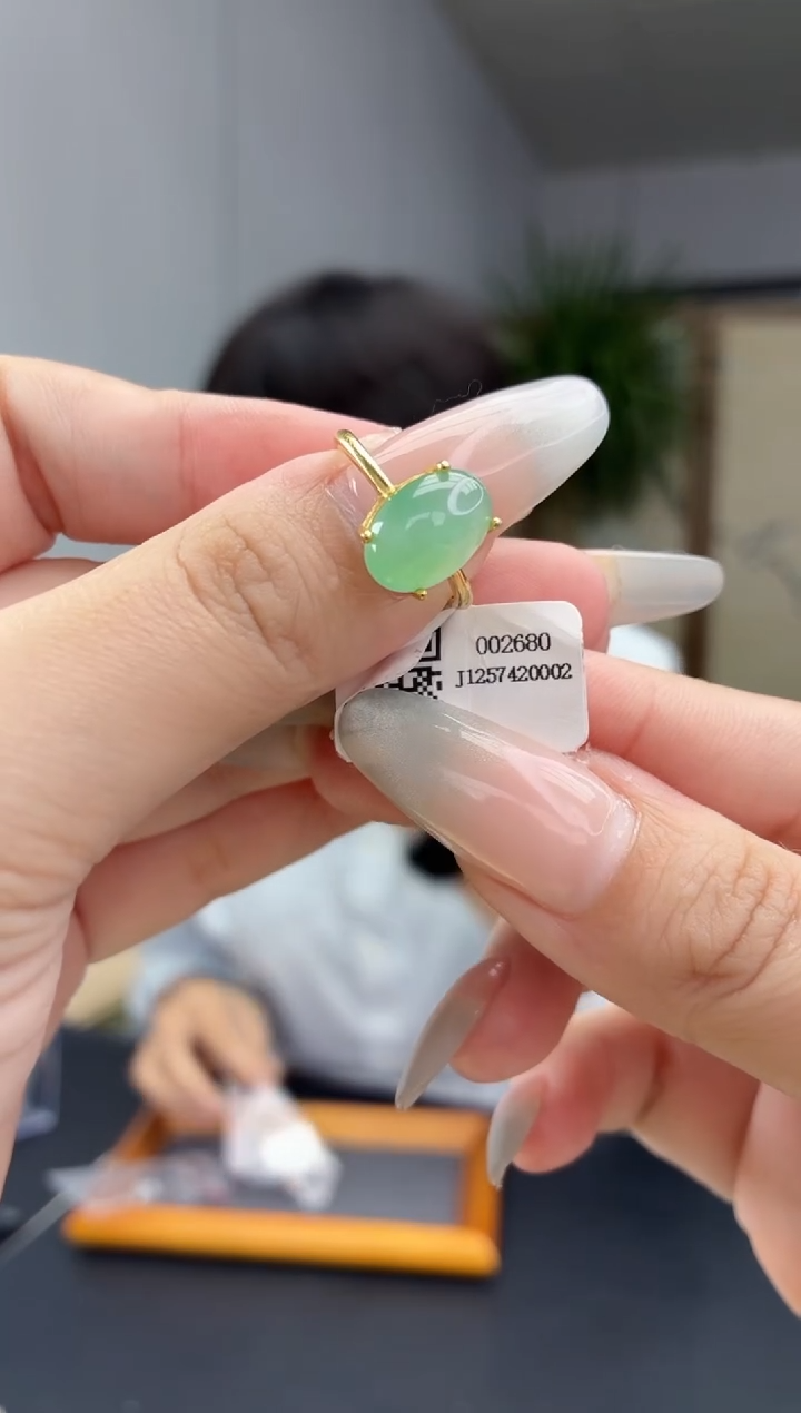 颈饰银S925镶嵌翡翠11111111