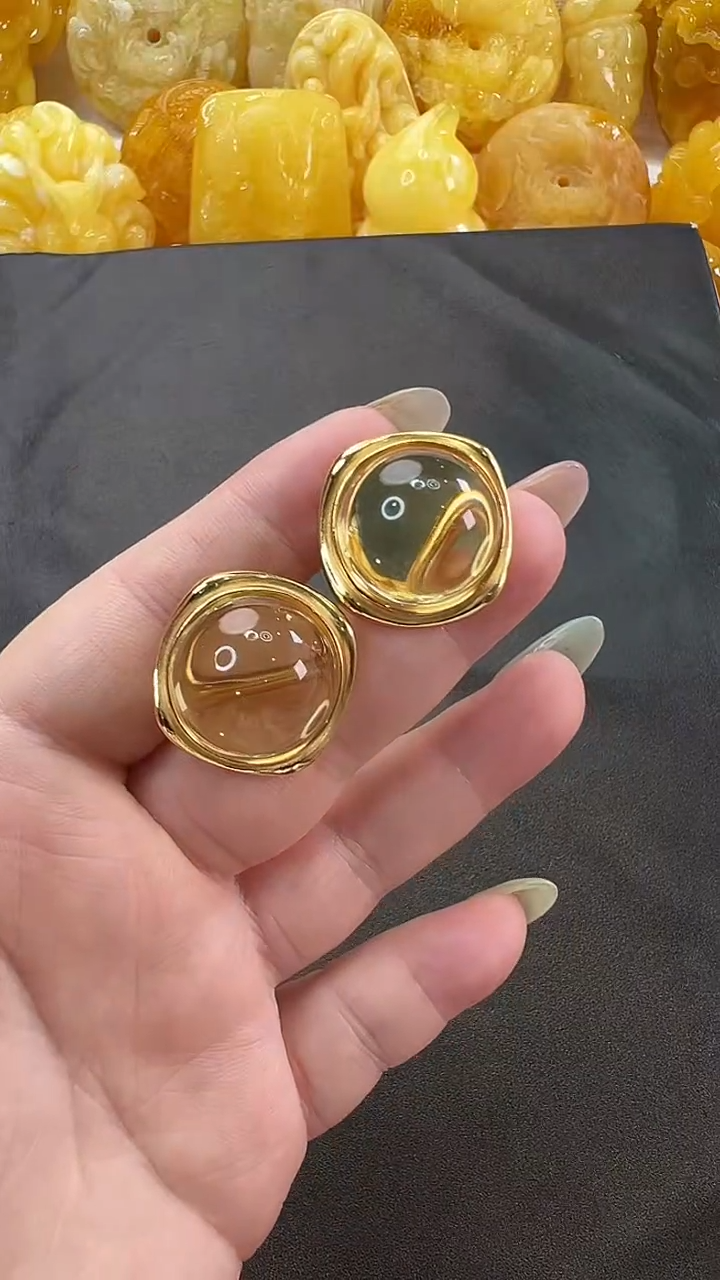 未镶嵌颈饰琥珀耳环