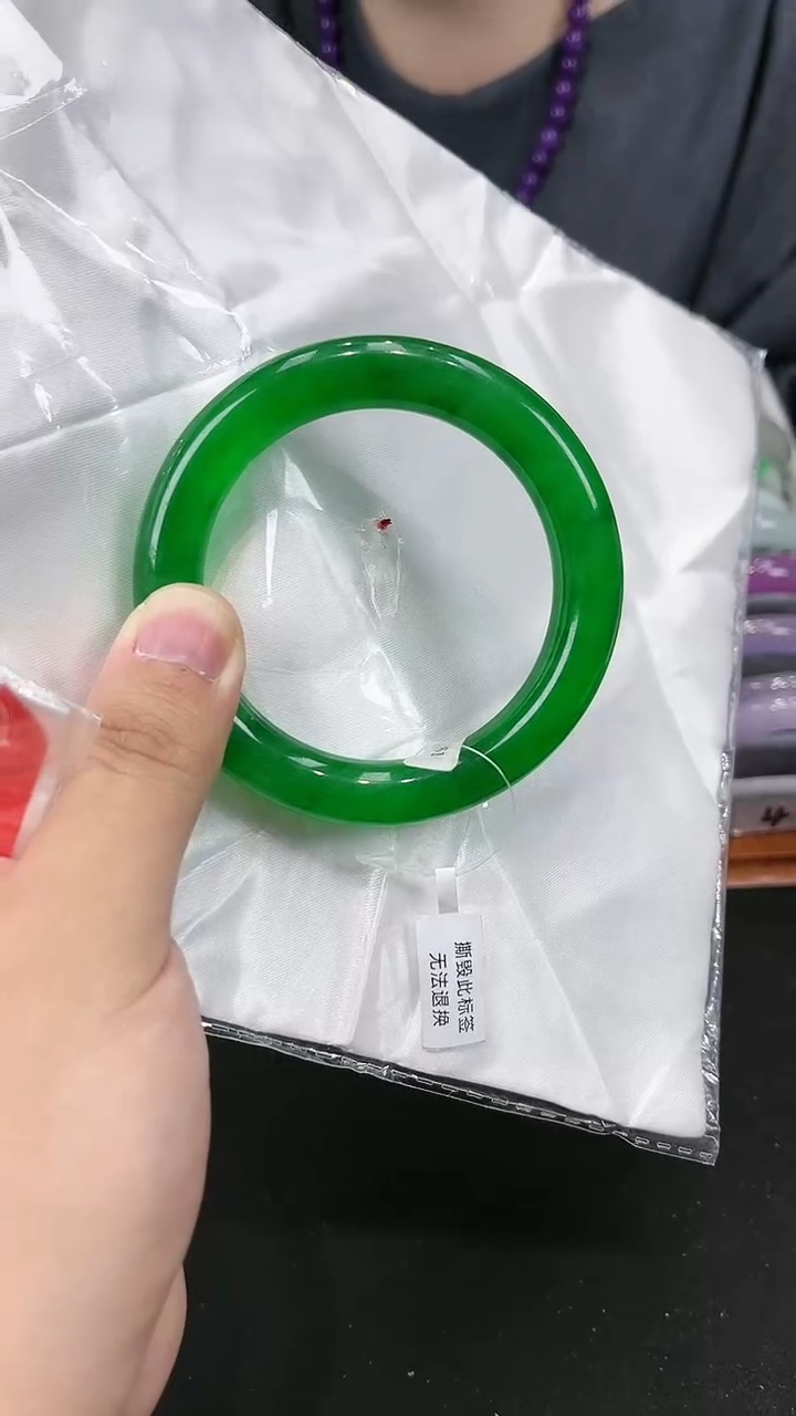 【闪购商品】砖雕s21 冰辣阳绿圆条手镯 圈口55-60