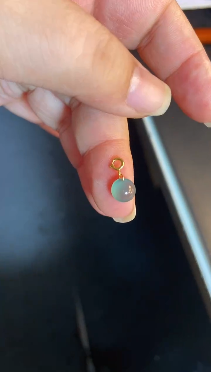 吊坠(不含链)18K金镶嵌翡翠1