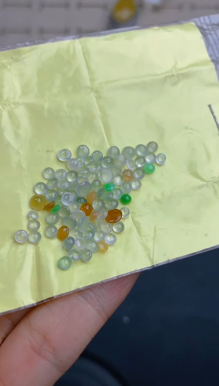 未镶嵌定制翡翠天然翡翠蛋面8