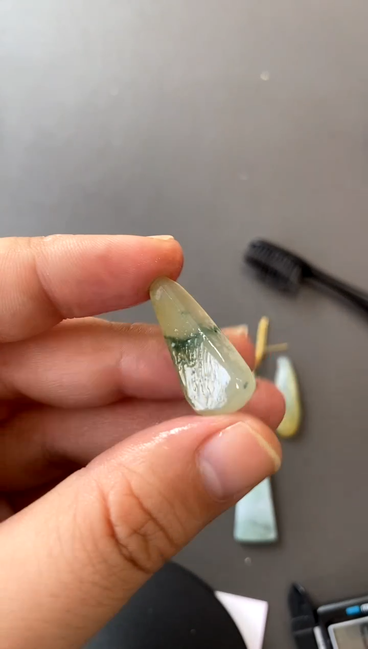 【闪购商品】定制翡翠未镶嵌挂件