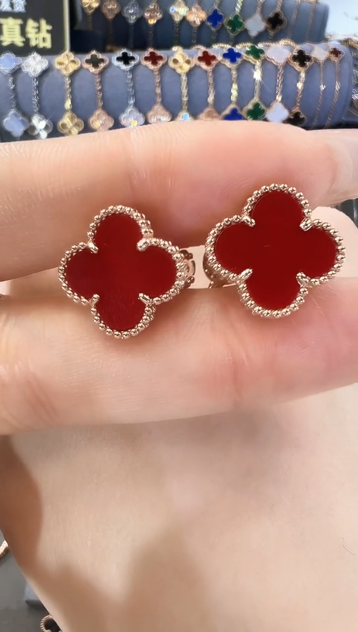 【闪购商品】玛瑙/玉髓耳钉18K金镶嵌18K耳拍