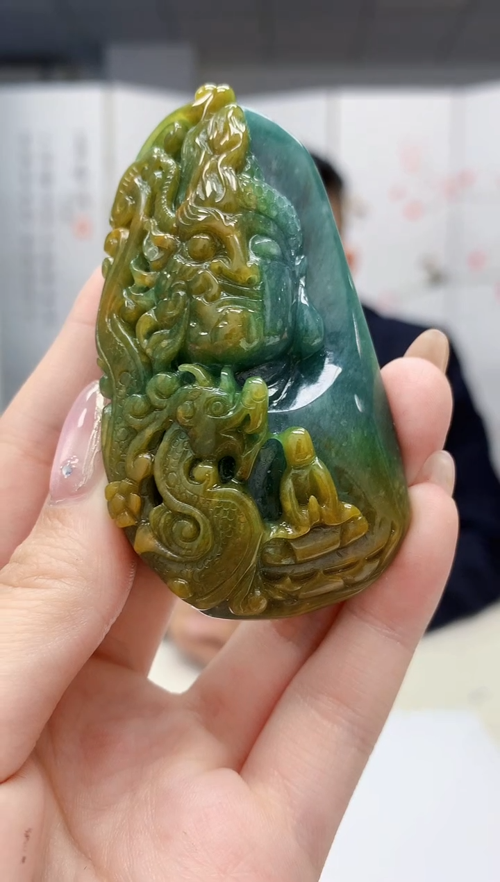 【闪购商品】定制翡翠未镶嵌4969jw-毛货挂件55