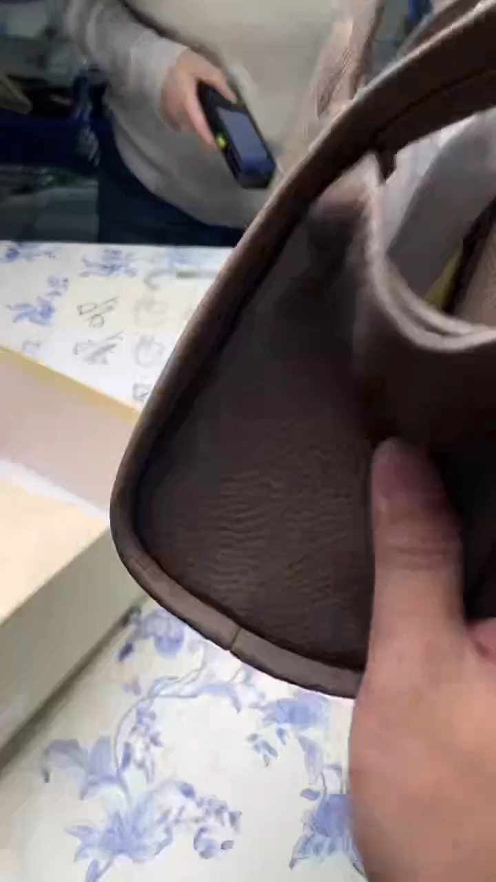 瓷片如图所示如图所示