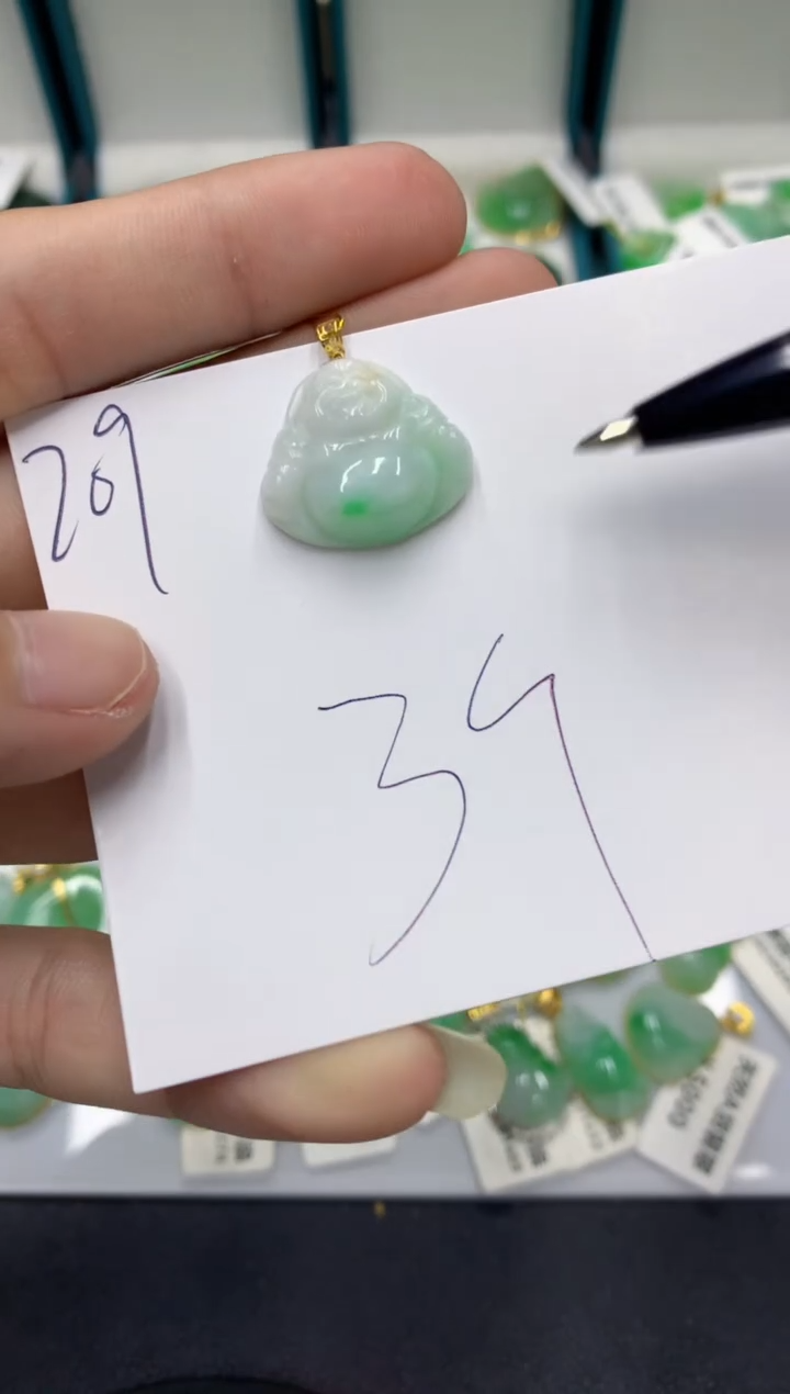 【闪购商品】翡翠颈饰18K金镶嵌翡翠