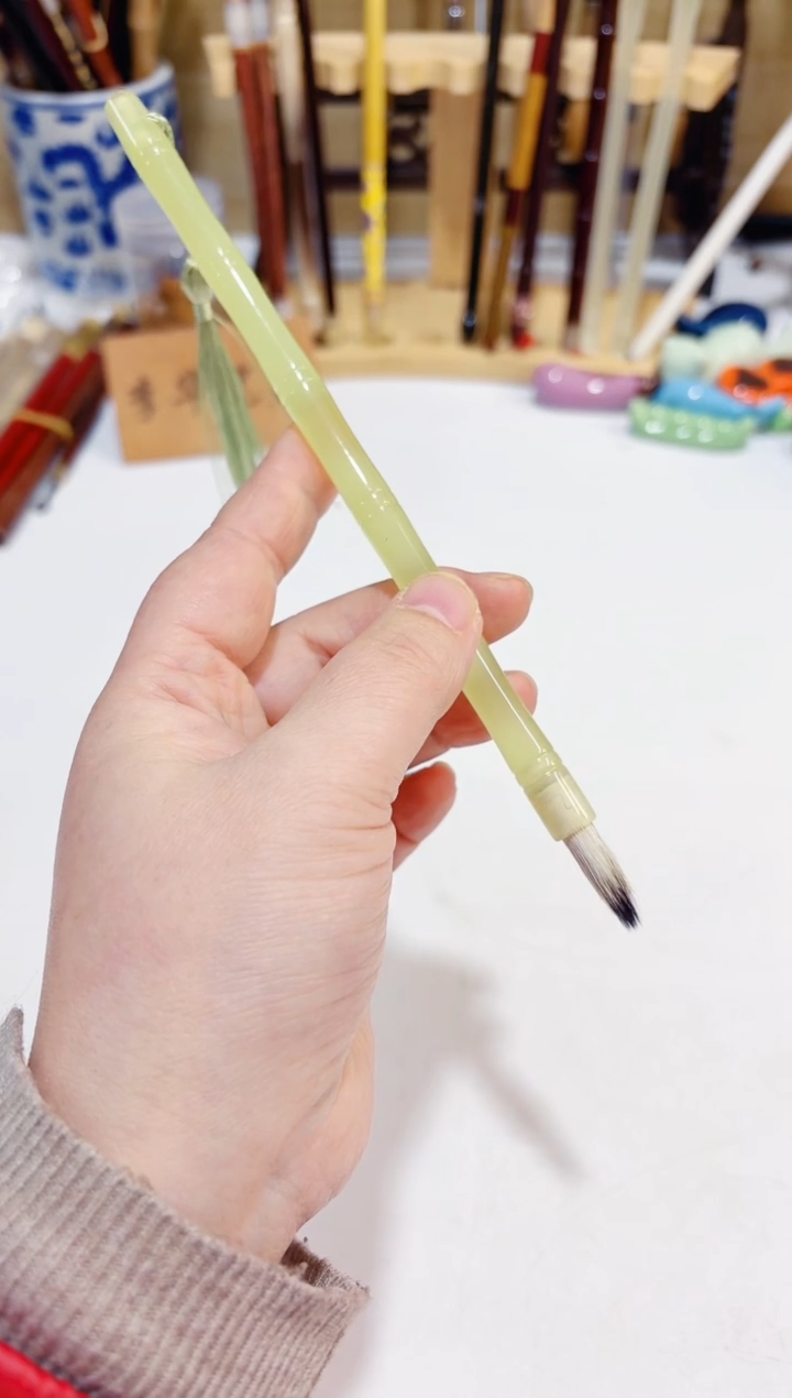 桂*源流苏荧光 七紫三羊小楷毛笔2支