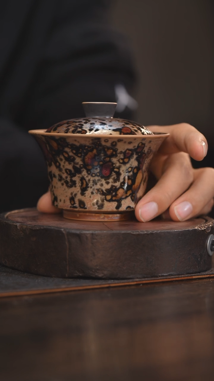 【闪购商品】杯119柴房陶瓷 斑鹿马蹄盖碗