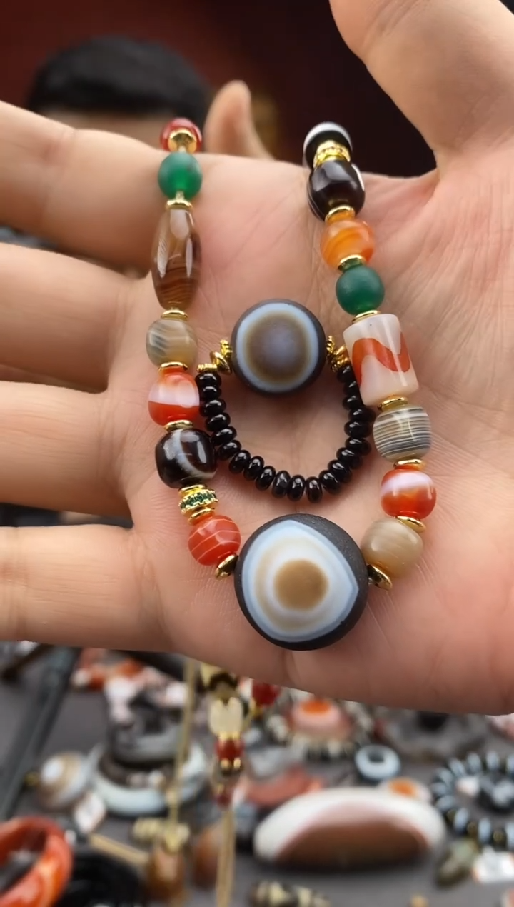 玛瑙/玉髓颈饰未镶嵌-1116 -15 天然的 眼睛大小状态多样性发一套