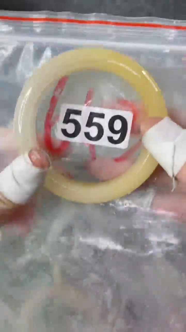 【闪购商品】石英质玉手镯未镶嵌5960+559