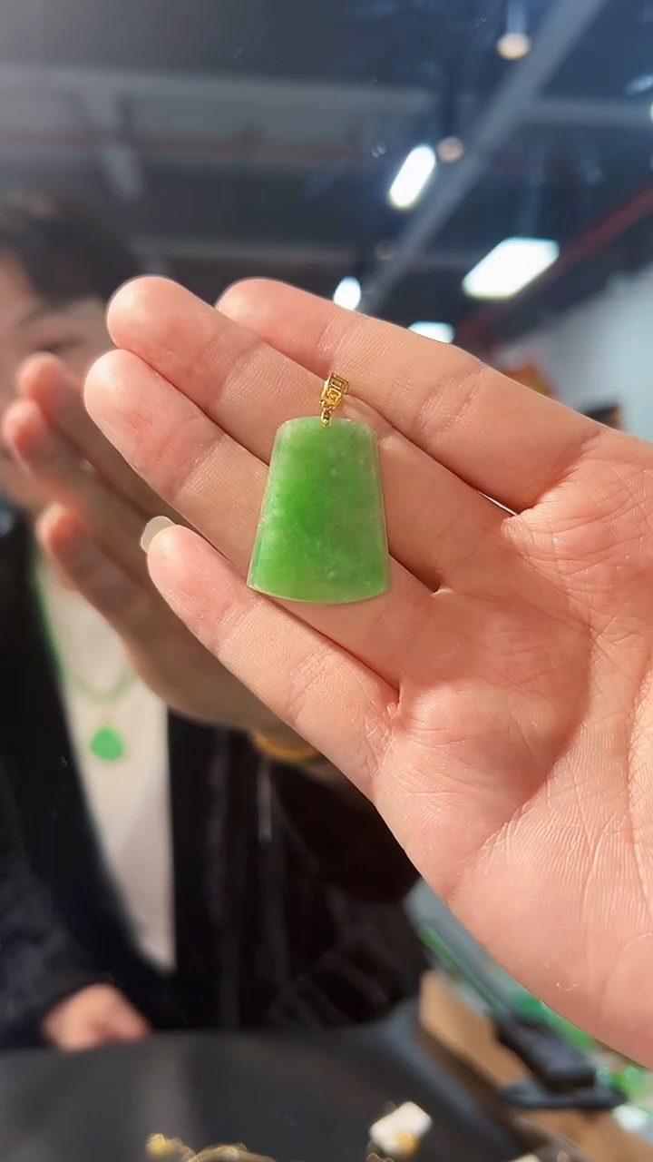 【闪购商品】翡翠颈饰18K金镶嵌缅料A货/支持复检/一件