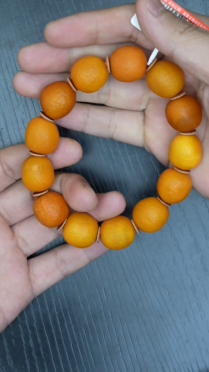 【闪购商品】琥珀裸石未镶嵌老蜡海漂手串