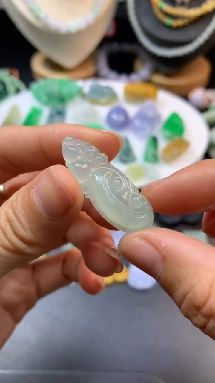【闪购商品】定制翡翠未镶嵌翡翠
