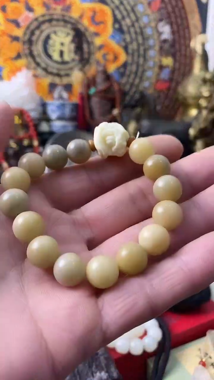 颈饰未镶嵌石英质玉-----主播推荐-------