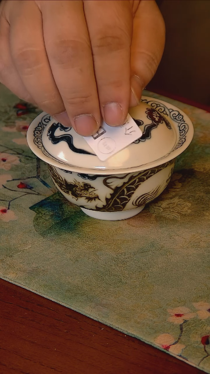 杯手工手绘杯杯很美丽