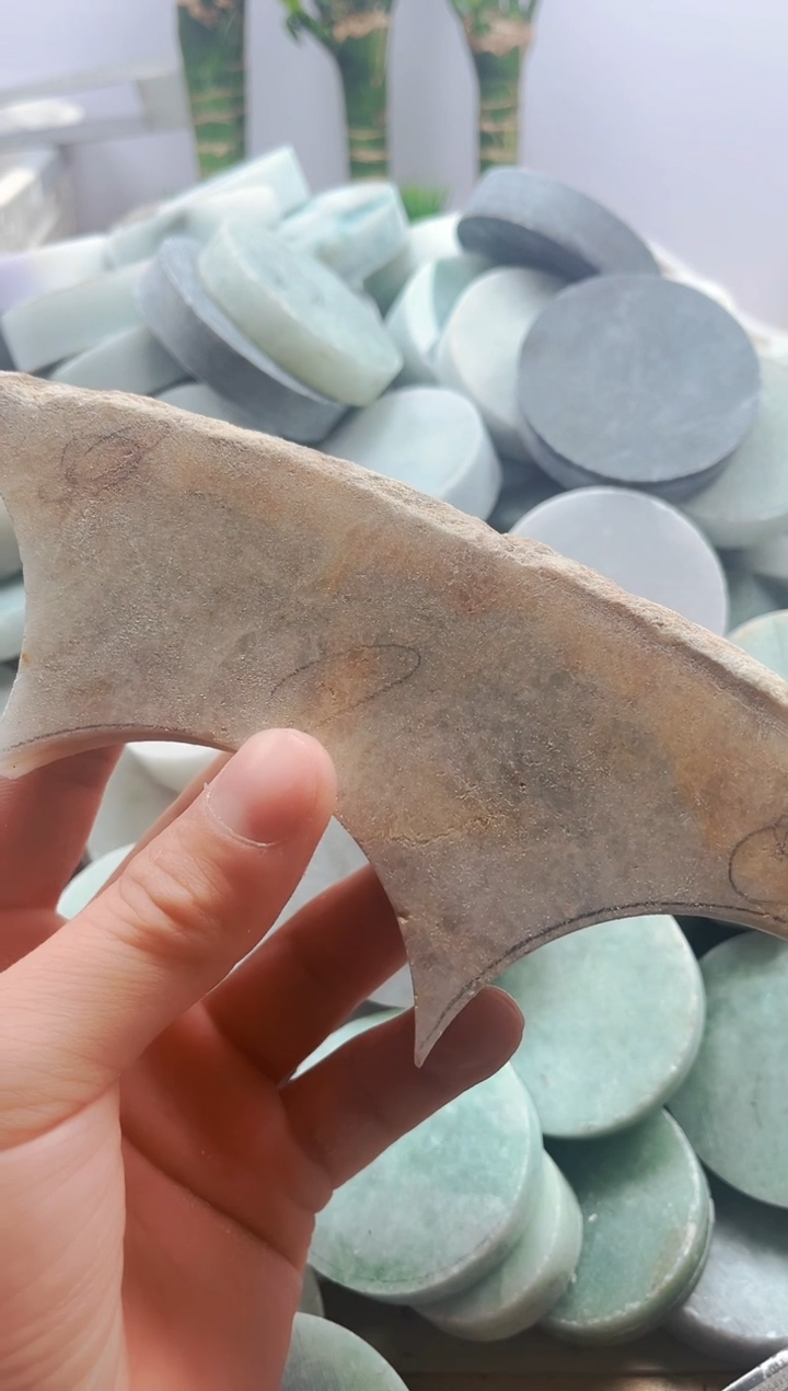 【闪购商品】翡翠颈饰未镶嵌翡翠673