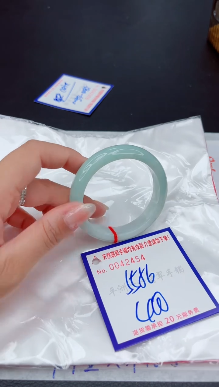 翡翠手镯未镶嵌11111111111