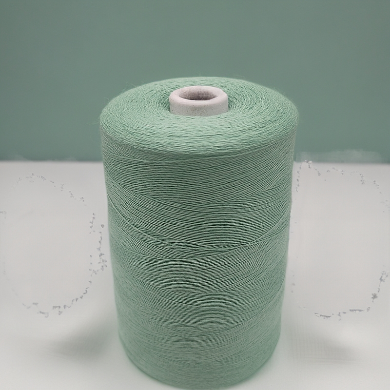 24支两股羊绒线    柔软   舒适   一轴重量一斤   送针   送教程