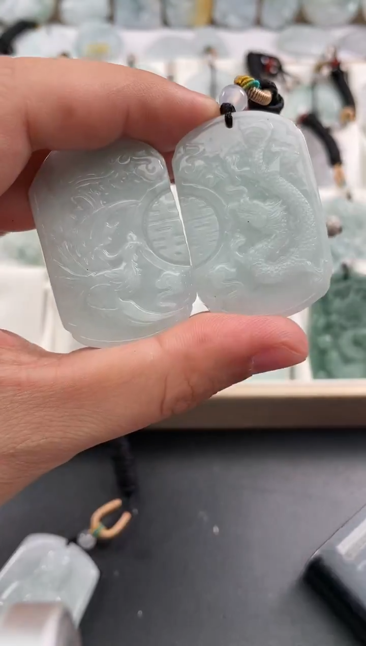 颈饰未镶嵌翡翠26/01/02/157