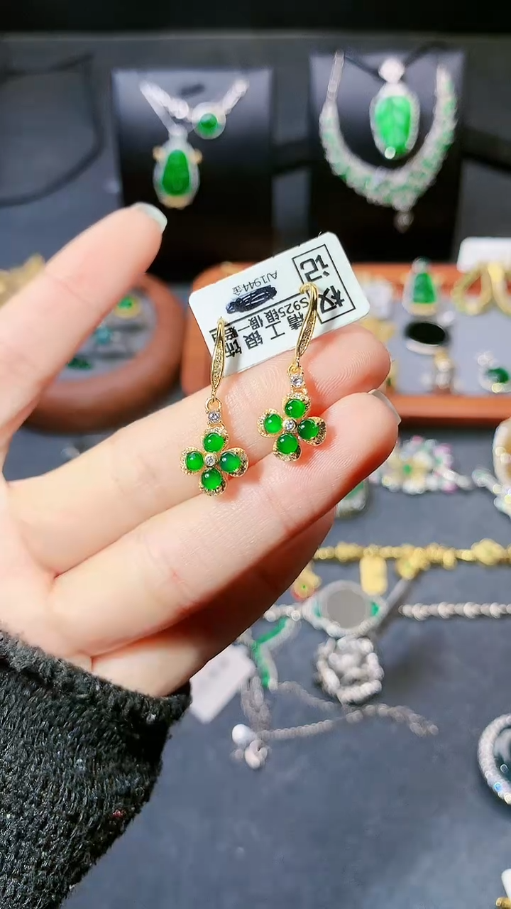 【闪购商品】翡翠耳饰银S925镶嵌耳饰