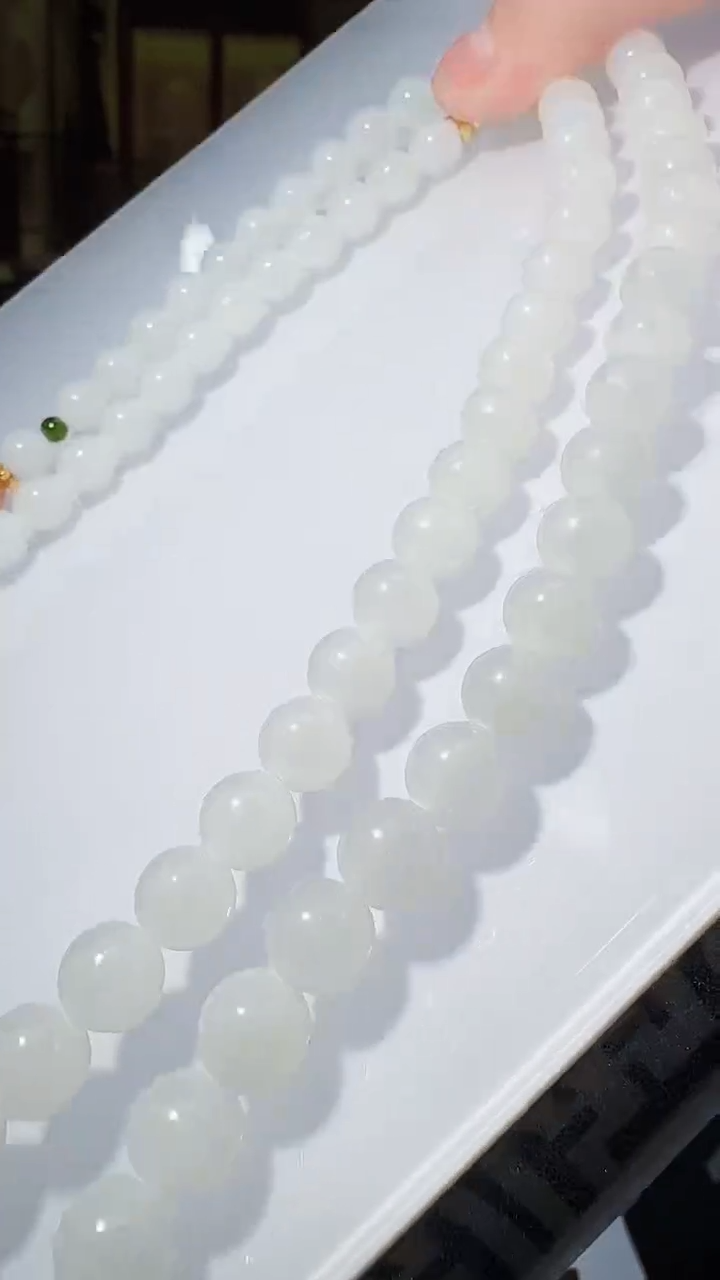 颈饰未镶嵌和田玉玉润名家天然和田玉（拍一发一）