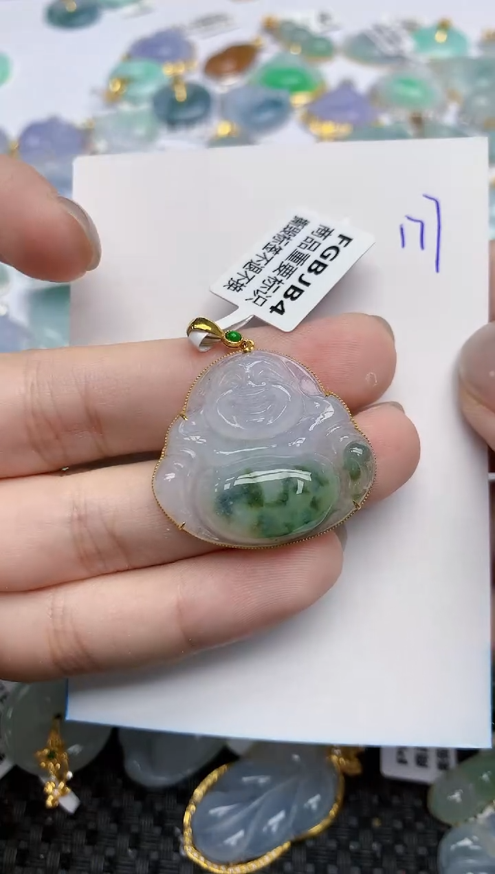 【闪购商品】翡翠颈饰18K金镶嵌天然翡翠A货